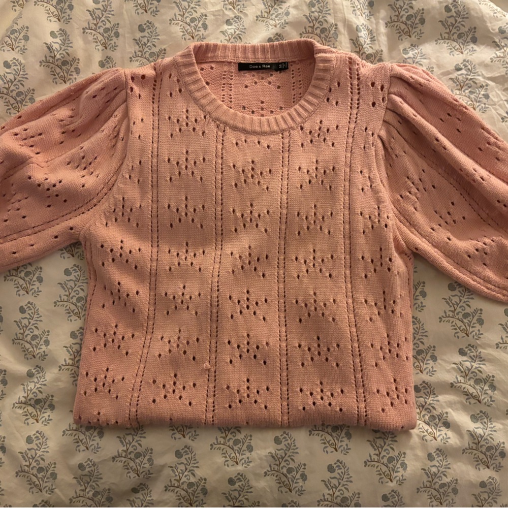 Doe & Rae puff sleeve sweater